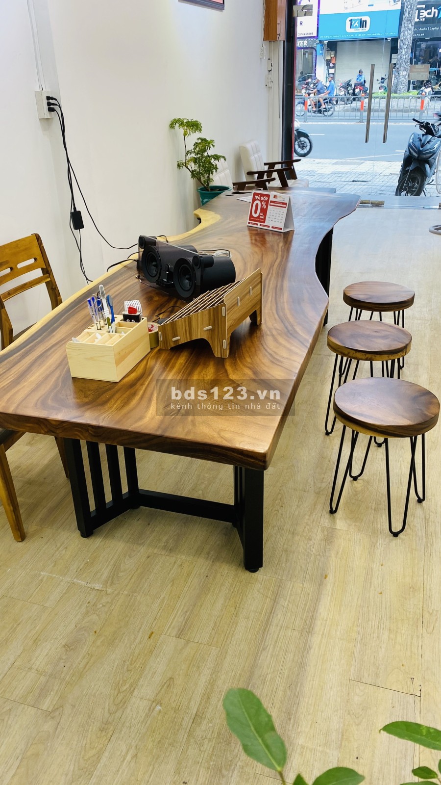 Sang gấp MB kinh doanh nhà nguyên căn 1 trệt 2 lầu mặt tiền Đường 3/2 P10 Q10