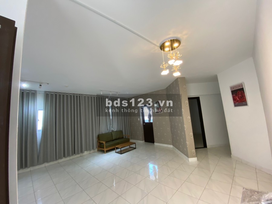 Bán căn hộ 3pn 104m2 dự án Celadon City khu Topaz giá chỉ 2.550 tỷ lh 0909428180