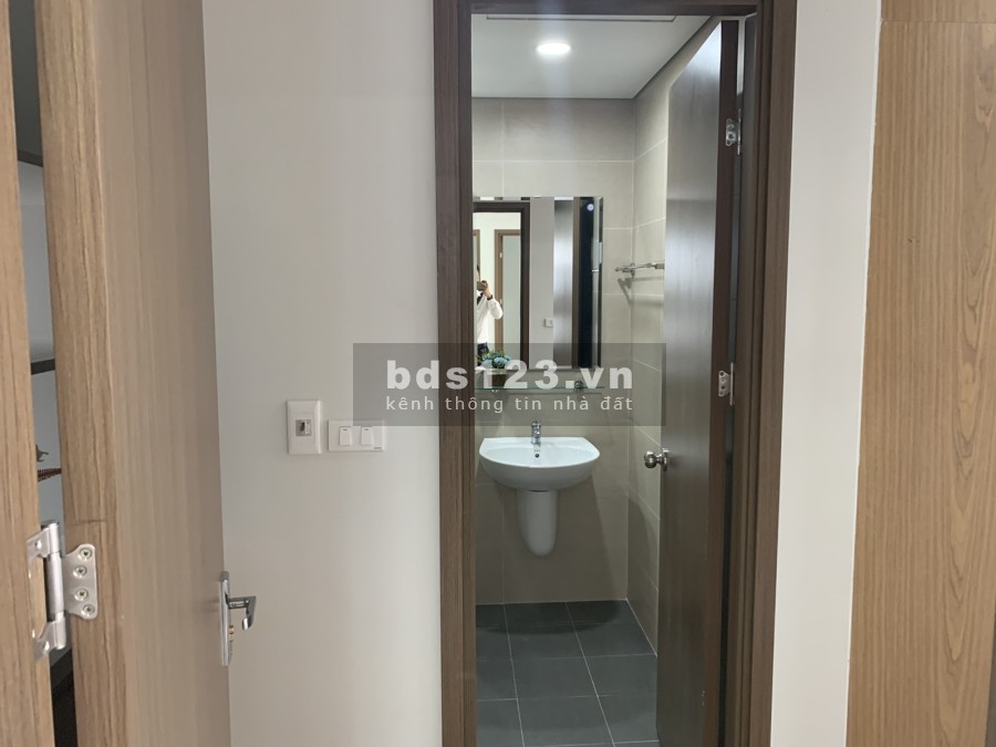 Cần bán căn hộ 3 pn diện tích 92m2, tại Rose Town 79 Ngọc Hồi, chiết khấu lên đền 155 triệu
