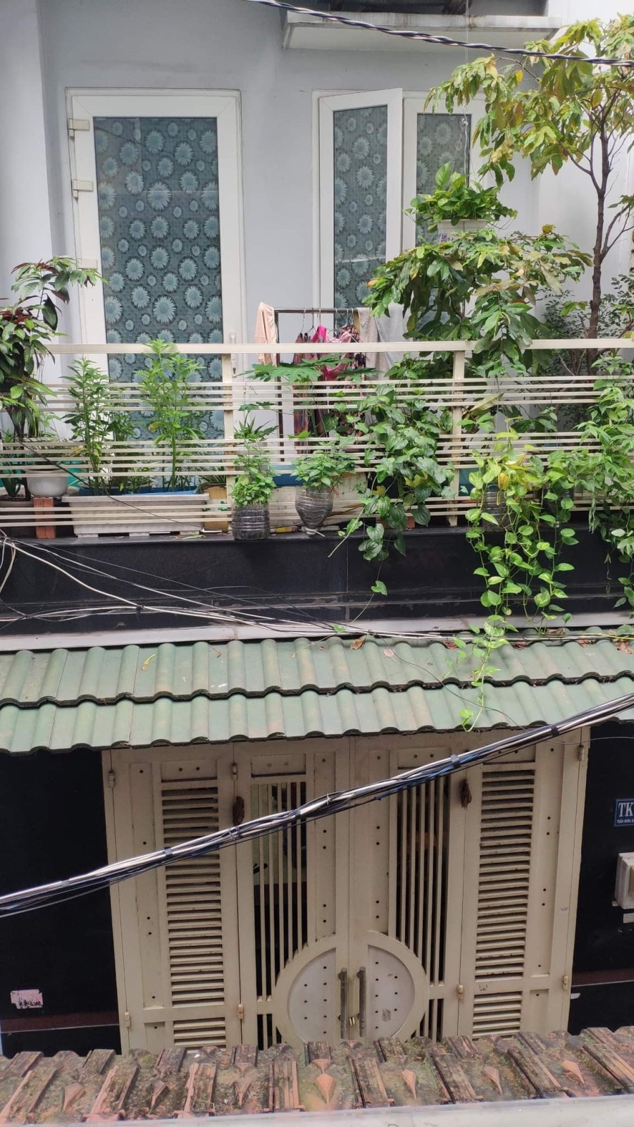 Hẻm xe ô tô tránh đường Trần Hưng Đạo Quận 1 diện tích 40m2 Giá 8.8 tỷ Giá Rẻ