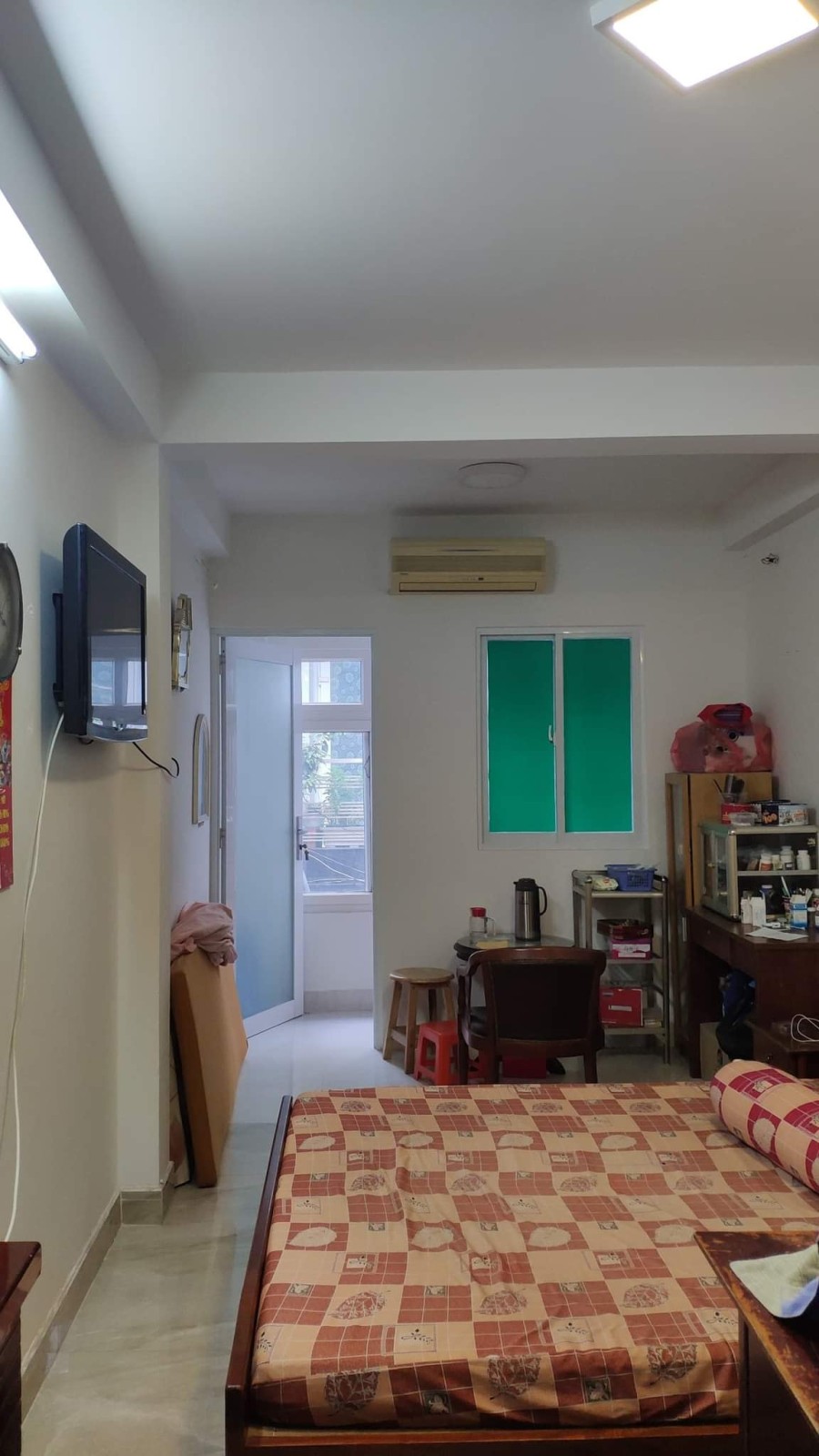 Hẻm xe ô tô tránh đường Trần Hưng Đạo Quận 1 diện tích 40m2 Giá 8.8 tỷ Giá Rẻ