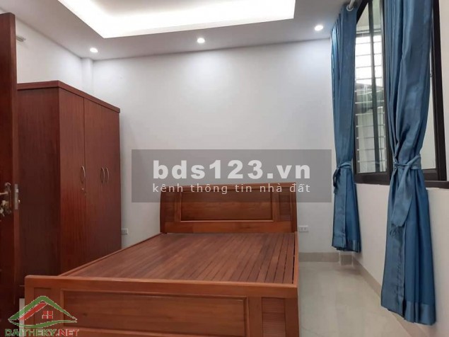 Bán Nhà có sổ đỏ đường Trần Phú, Hà Đông, diện tích sử dụng 33m2, 3 tầng, giá bán 2.4 tỷ