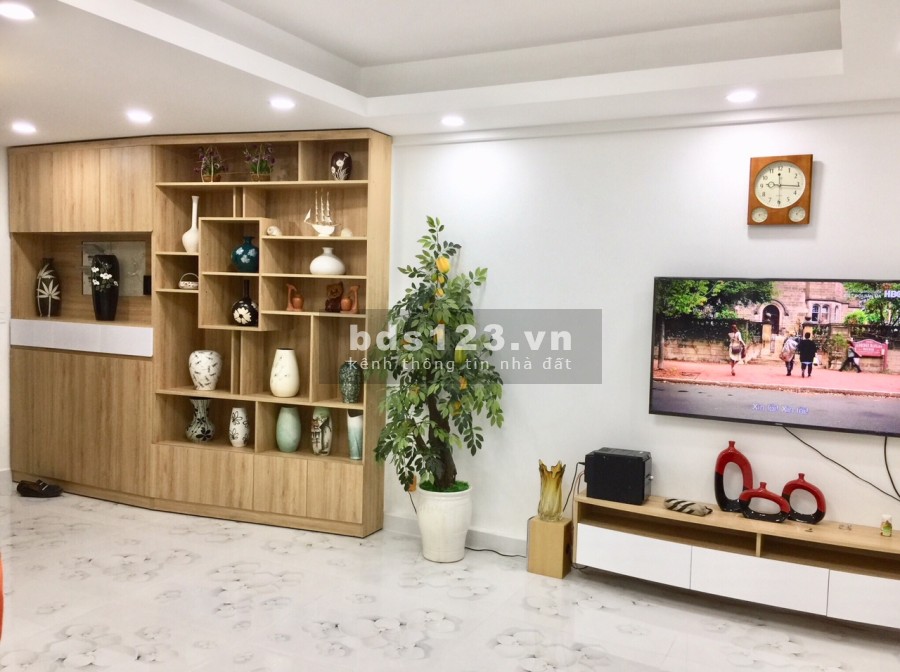 Cho thuê căn hộ Scenic Valley 2pn, full nội thất chỉ 18 triệu/tháng liên hệ 0909168890