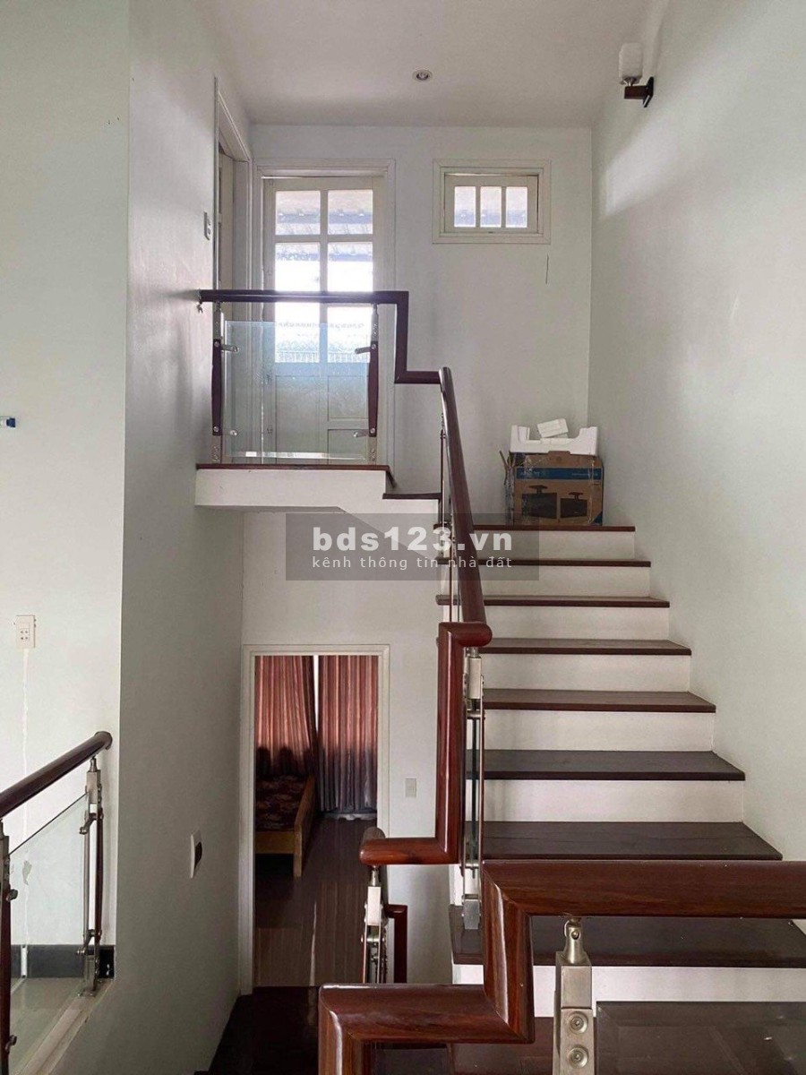Bán nhà liền kề đúc 3 tầng thoáng, khu An Cựu City sau lưng Shophouse đường Hoàng Quốc Việt