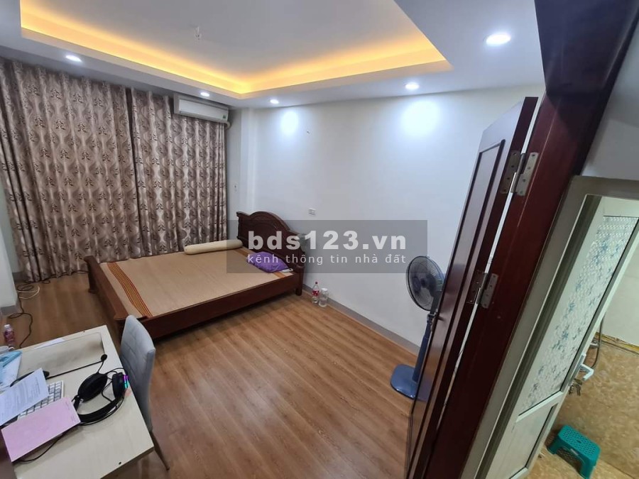 Cực hiếm nhà Bùi Xương Trạch-Thanh Xuân 23/25/27T2 5tầng giá 3.75tỷ