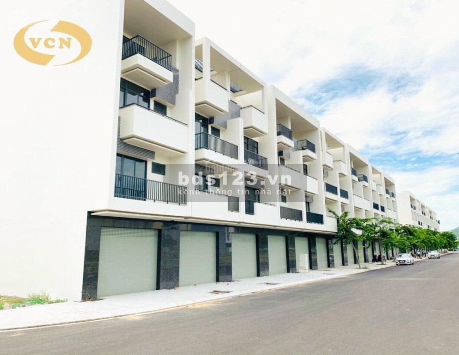 Giỏ hàng độc quyền 5 căn Shophouse VCN Phước Long 2 Nha Trang liền sông Quán Trường giá từ 5.5 Tỷ/căn