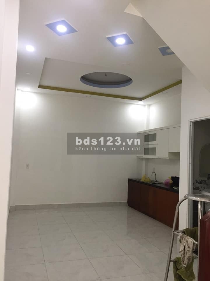 Bán nhà hẻm xe hơi Gò Dầu quận Tân Phú, diện tích sử dụng 42m2, đúc 4 tầng giá rẻ