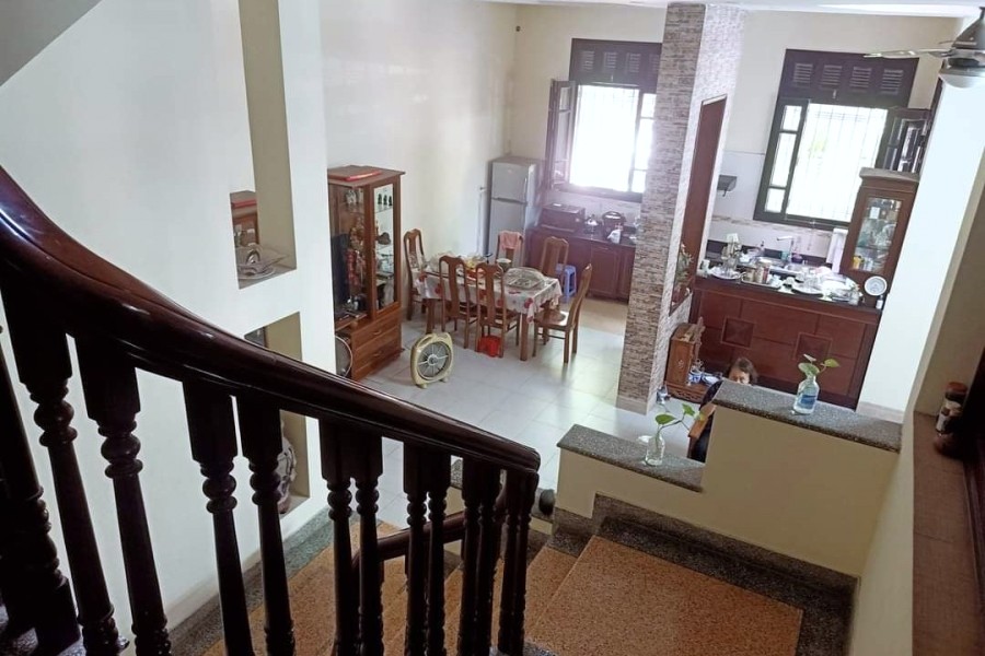 Nhà RẺ ngõ thông! Bán nhà Phạm Ngọc Thạch, NGÕ OTO, MT 5M, 4.7 Tỷ, 60m2
