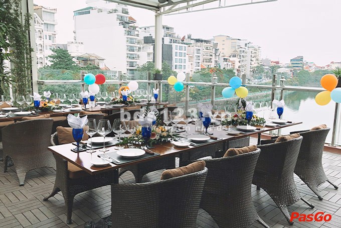 View hồ Tây lộng gió mặt tiền 10m kinh doanh vô địch khu dân cư siêu Vip, giá 92 tỷ, thương lượng