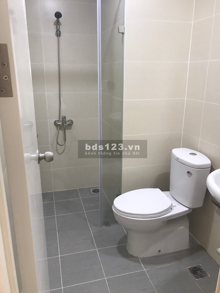 Officetel M-one Nam Sài Gòn Quận 7 giá 6 triệu có máy lạnh, rèm miễn phí quản lí, lh 0903337176