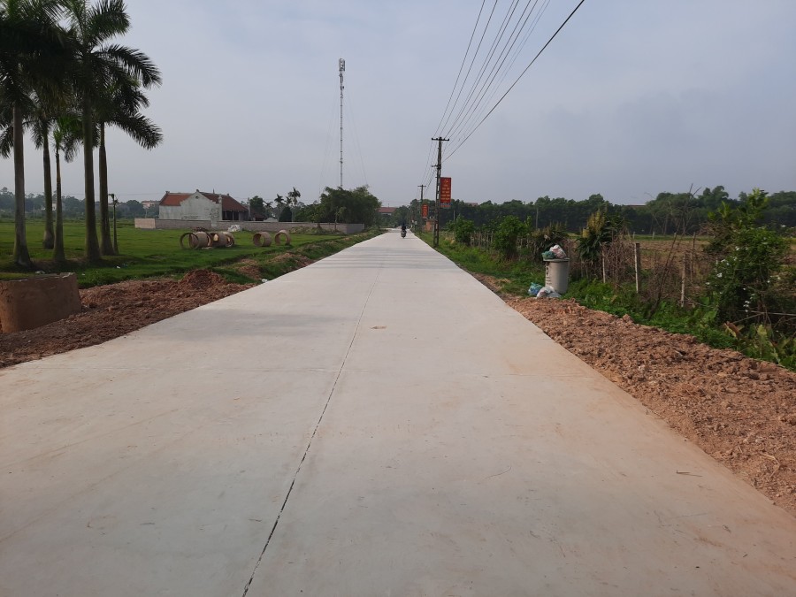 Hót nhất khu vực hơn 700 triệu có ngay 85m Hiền Ninh, đường trục chính 6m, lh 0965411116
