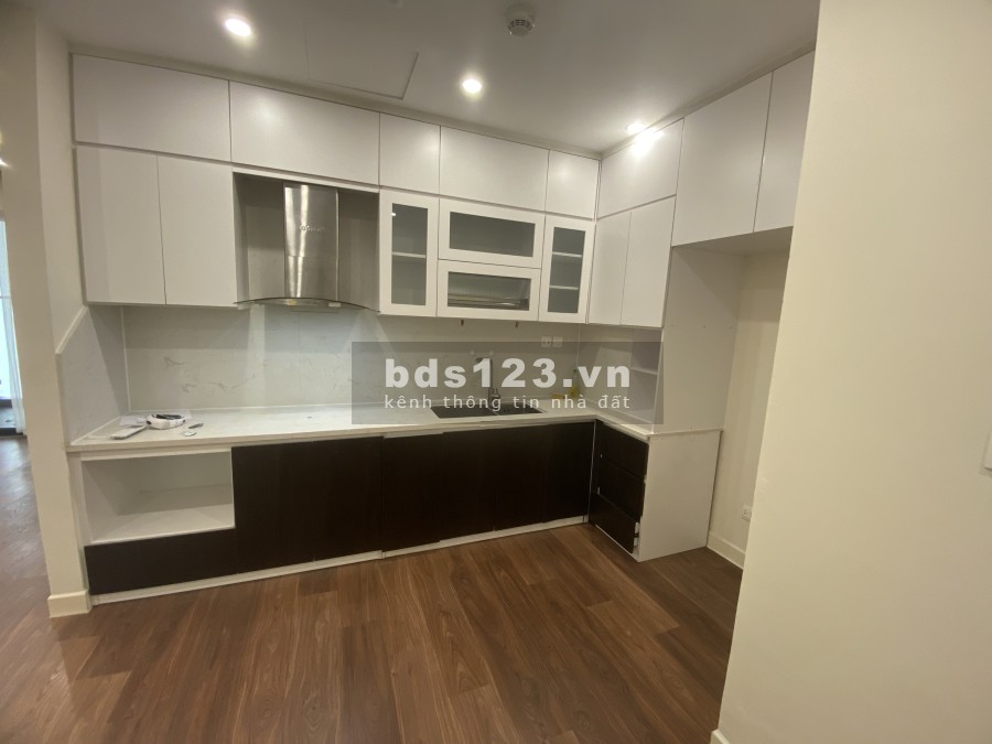 Bán căn hộ tầng trung diện tích sử dụng 71m2 2PN chung cư Imperia Garden Thanh Xuân