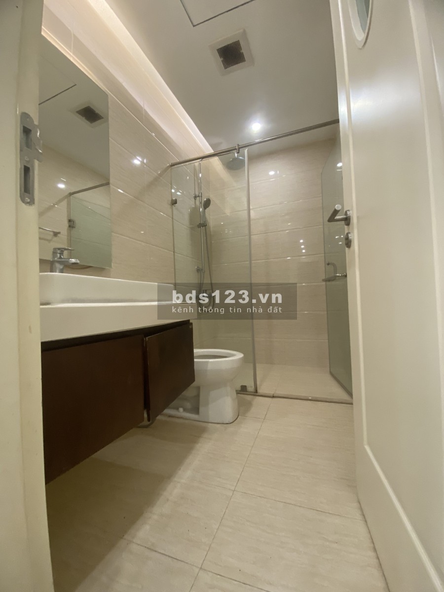 Bán căn hộ tầng trung diện tích sử dụng 71m2 2PN chung cư Imperia Garden Thanh Xuân