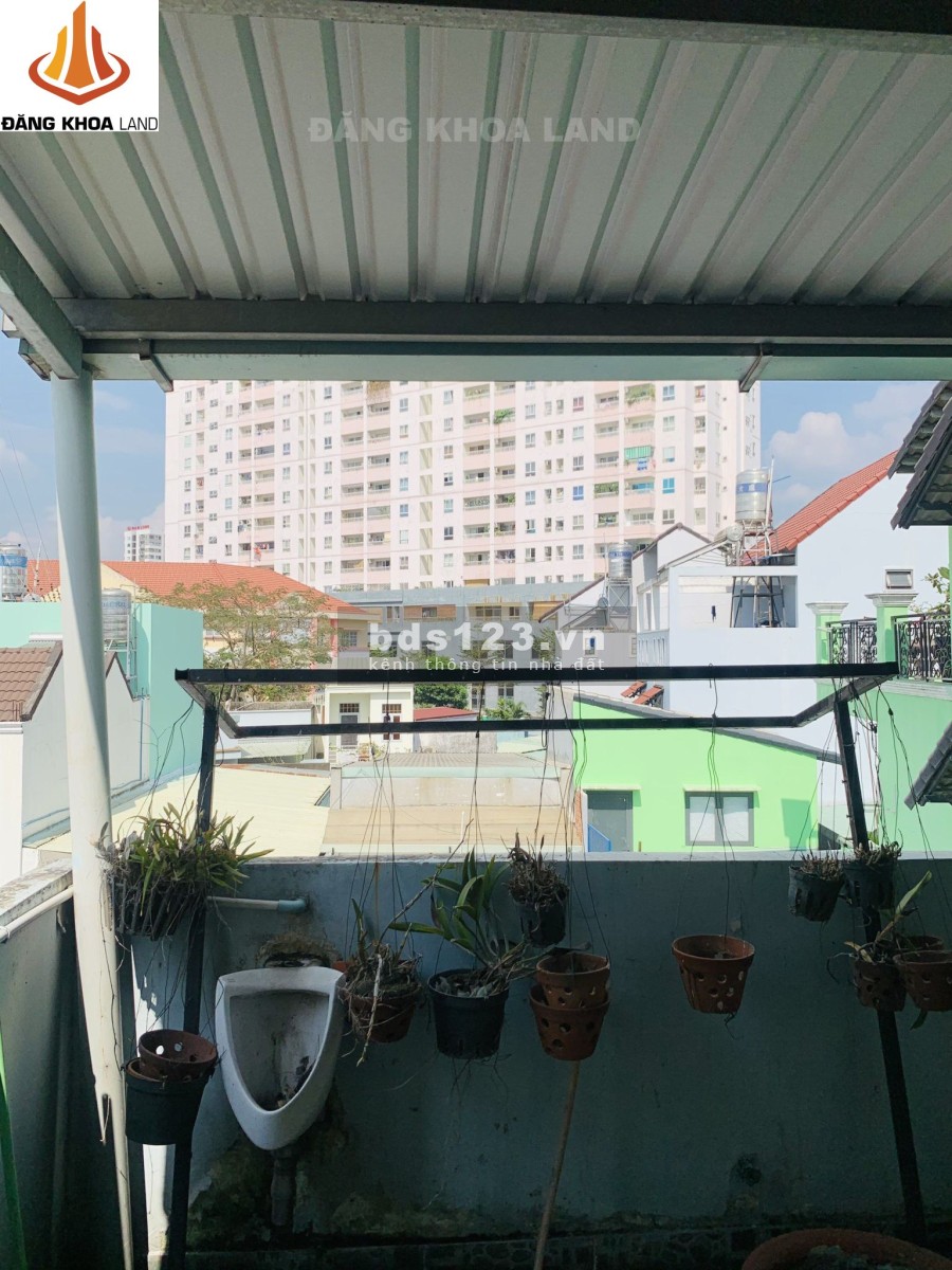 Bán Gấp Nhà Ngay Kha Vạn Cân-Đường số 9, Linh Tây, Dt 84m2 ngang 5m, Hẻm ô tô, giá 6.2 tỷ