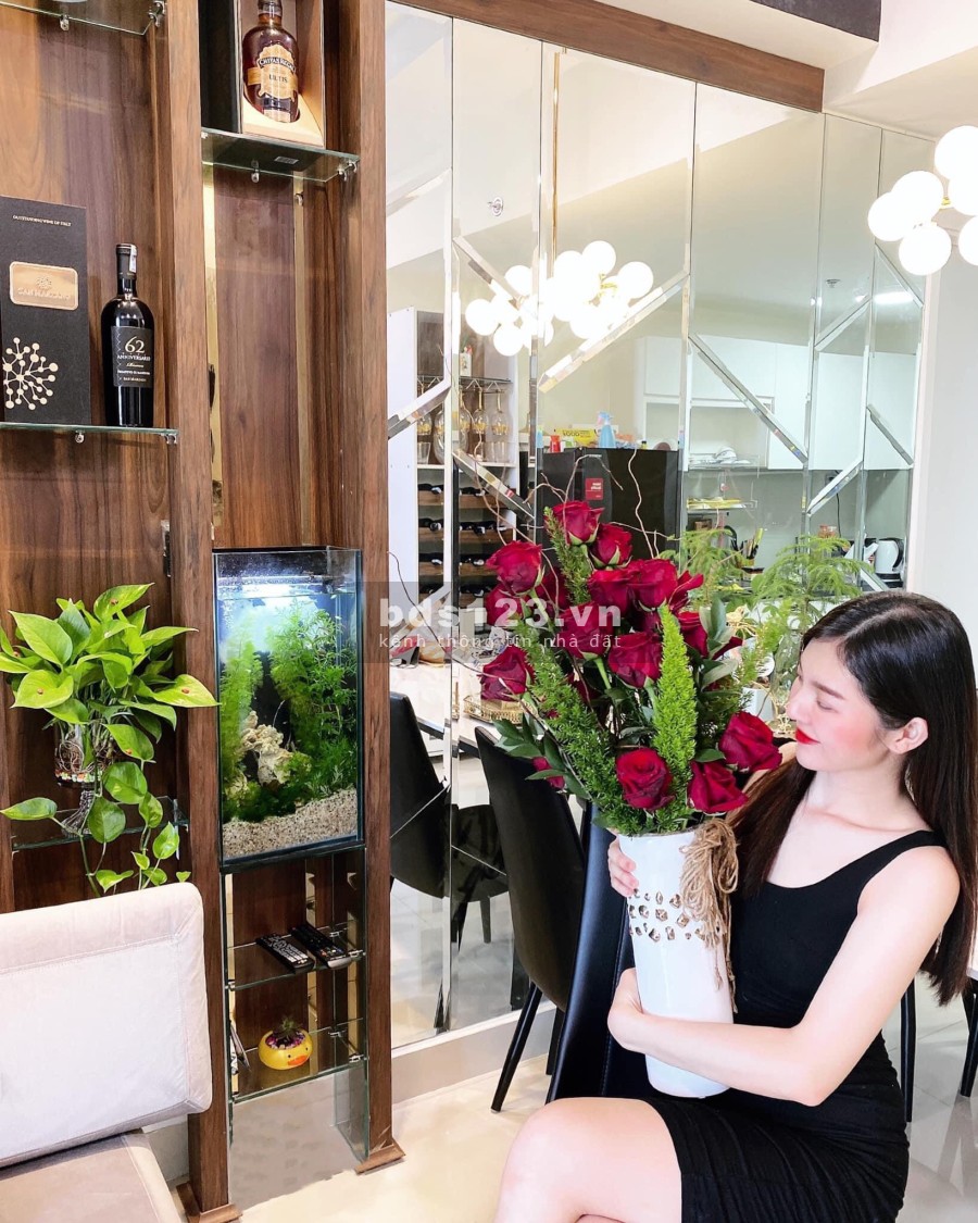 Chính chủ lỗ căn 1PN 1.6tỷ - căn 2PN 1.750 tỷ view hồ bơi, hotline The Park Residence 0706 334481