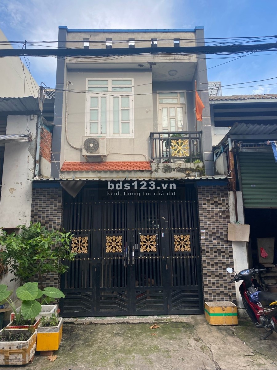 Bán Nhà hẻm xe hơi 8m 1/ Đường Hương Lộ 2 diện tích 4x17m 1 Lầu Giá 5 tỷ thương lượng