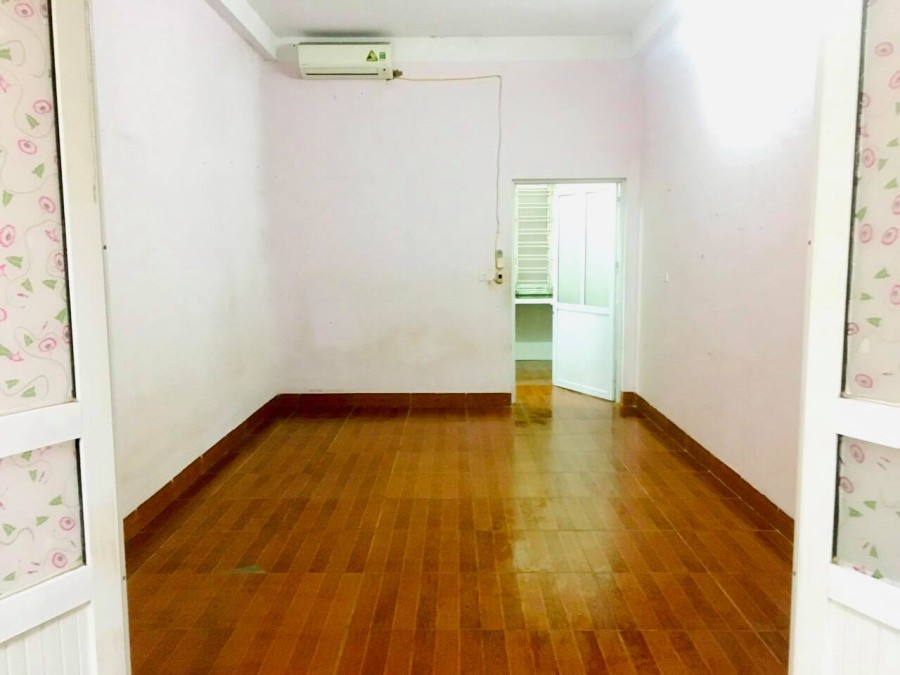 Nhà Bán Nguyễn Văn Cừ, Hoàng Như Tiếp, 45m2, 3 tầng, ngõ thông, 3 tỷ