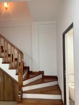 Bán nhà Lạc Long Quân, Cầu Giấy dtsd 35m 5 tầng mt 5m, ngõ thông ô tô đỗ giá nhỉnh 4 tỷ