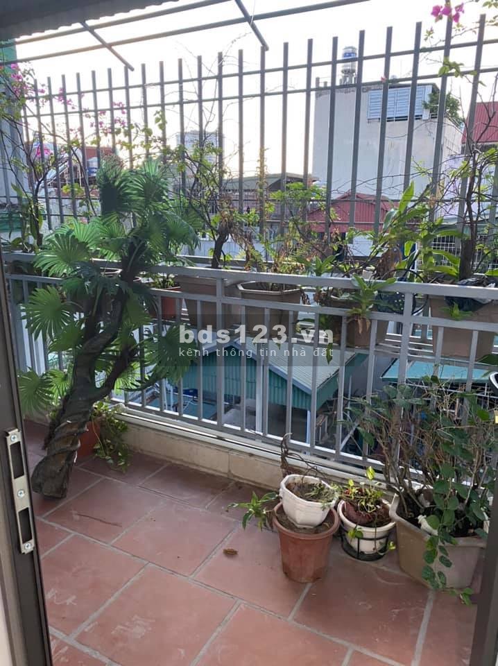 Cực hot, cực hiếm, căn nhà ở Mai Dịch chỉ có 3.7 tỷ pháp lý chính chủ giá tốt đầu tư
