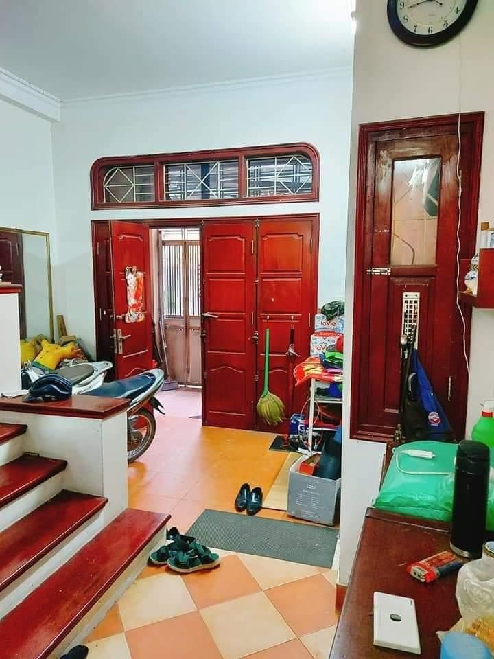 Bán nhà mặt ngõ Yên Hòa Quận Cầu Giấy giá rẻ dtsd 61m2, 5 tầng, giá 6 tỷ 7 LH 0902224679