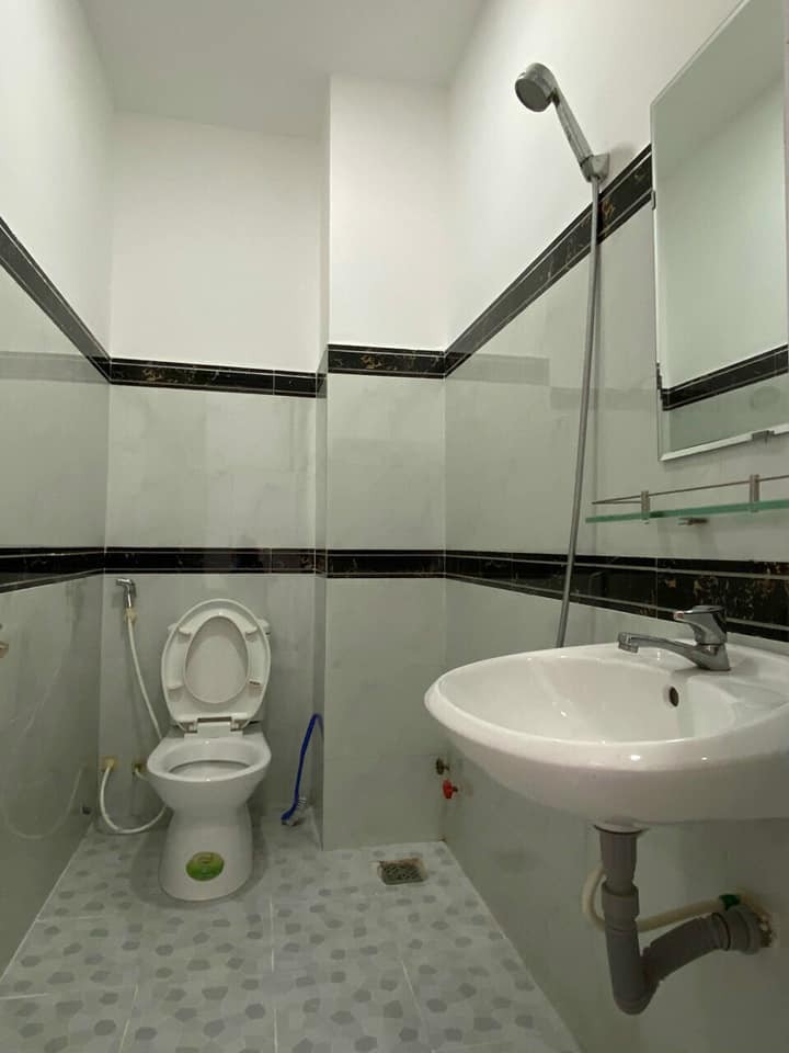 Giá nhà đang giảm chạm đáy không mua bây giờ thì đợi khi nào, pháp lý có sẵn đầy đủ