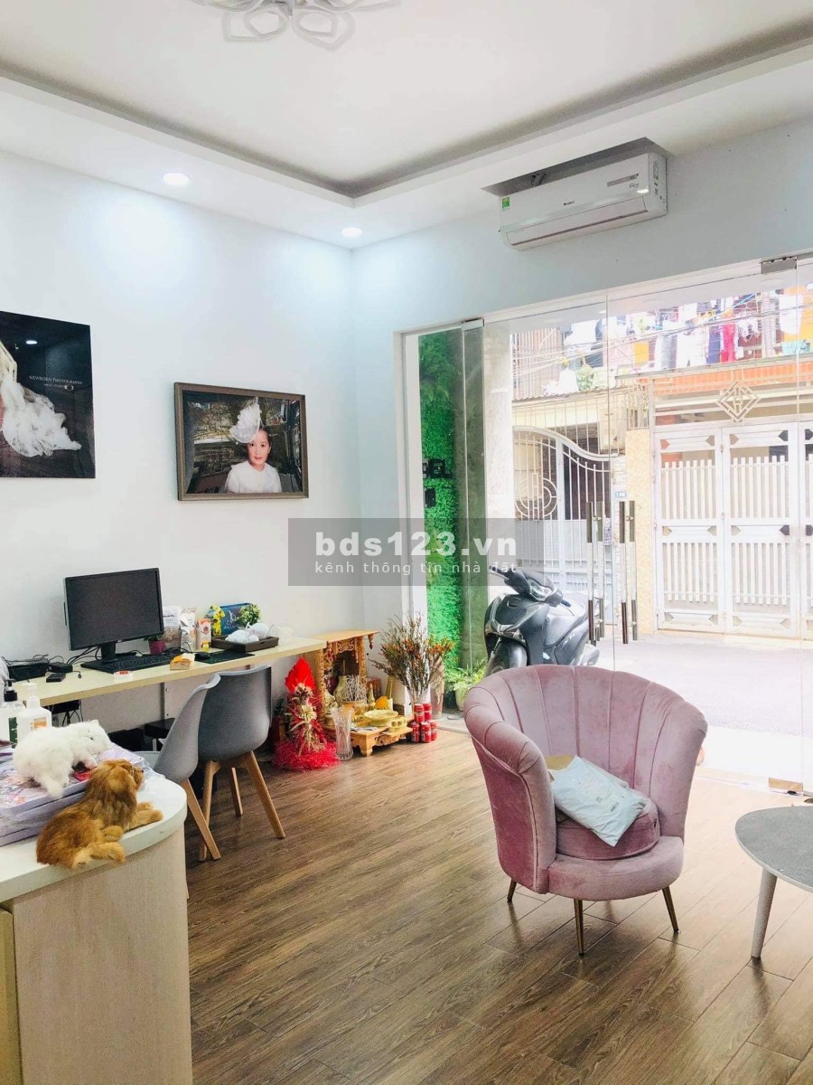 Bán nhà Nguyễn Trãi phân lô ô tô 7 chỗ kinh doanh siêu đẹp, dtsd 70m2, giá bán 8 tỷ hơn