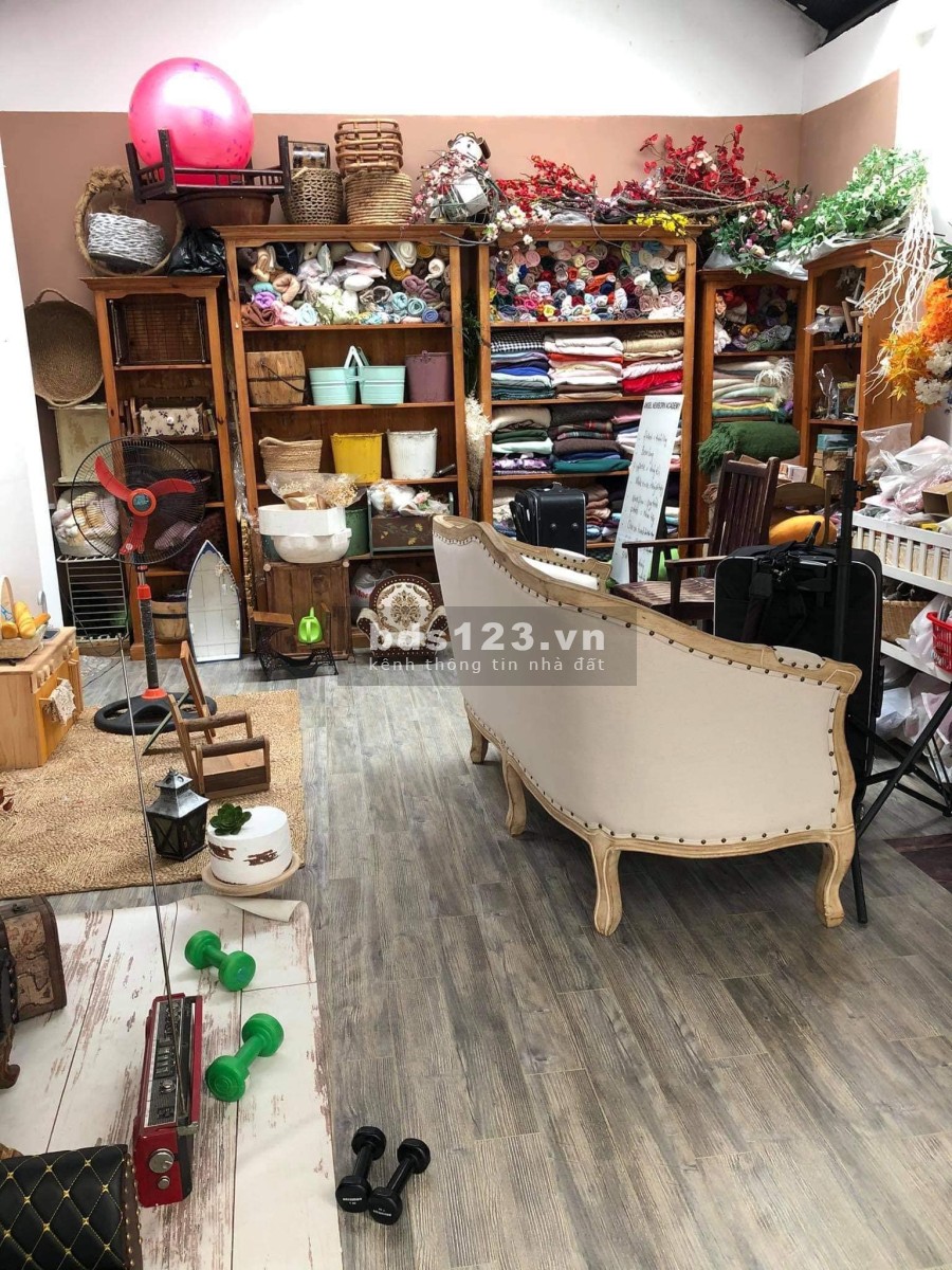 Bán nhà Nguyễn Trãi phân lô ô tô 7 chỗ kinh doanh siêu đẹp, dtsd 70m2, giá bán 8 tỷ hơn