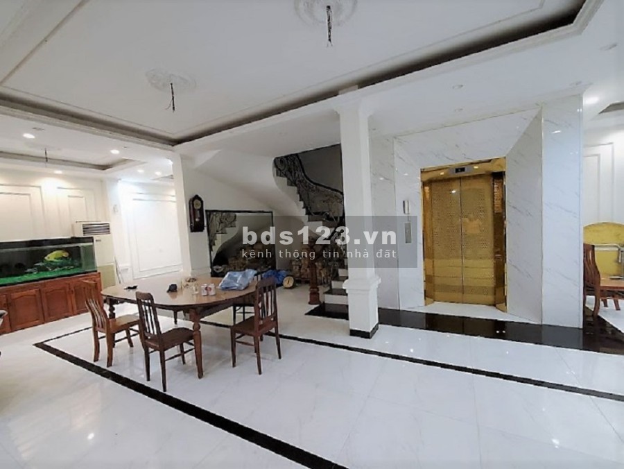Tòa nhà phố Đống Đa, phố Hoàng Ngọc Phách. Kinh doanh, ô tô, thang máy. 95m2 8T thang máy, 19 tỷ
