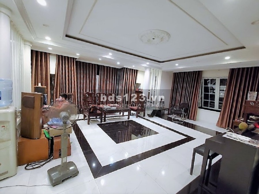 Tòa nhà phố Đống Đa, phố Hoàng Ngọc Phách. Kinh doanh, ô tô, thang máy. 95m2 8T thang máy, 19 tỷ