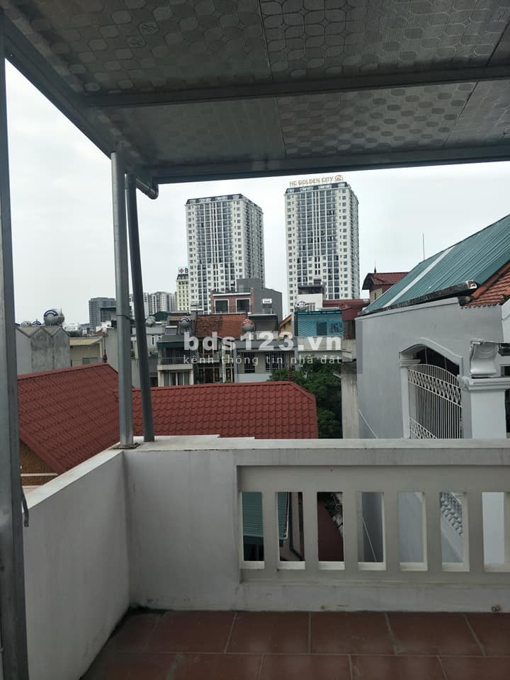 Hiếm Bồ Đề, Quận Long Biên lô góc thoáng sáng ngõ oto thông gần hồ tiện ích giá 5 tỷ