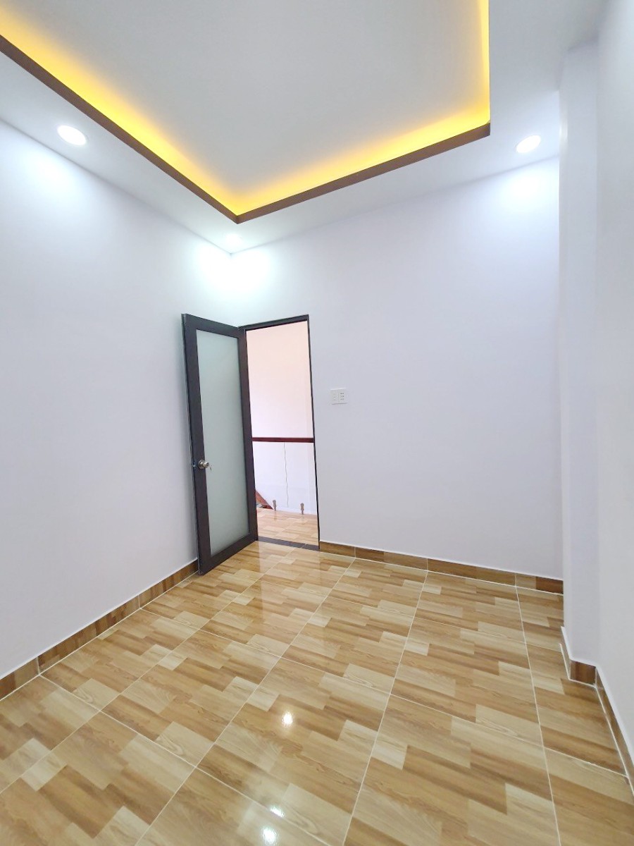 Bán nhà hẻm 523 Tùng Thiện Vương Phường 12 Quận 8