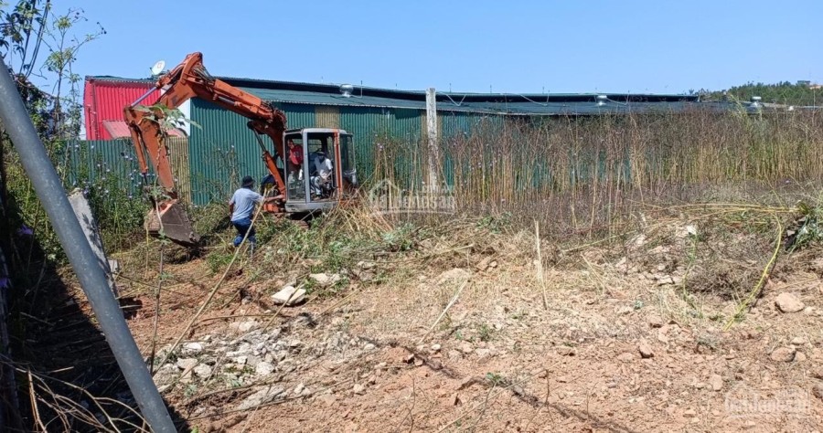Cần bán lô đất kqh phù đổng thiên vương ( đồi huy hoàng) phường 8 Đà Lạt giá bán 43 tỷ
