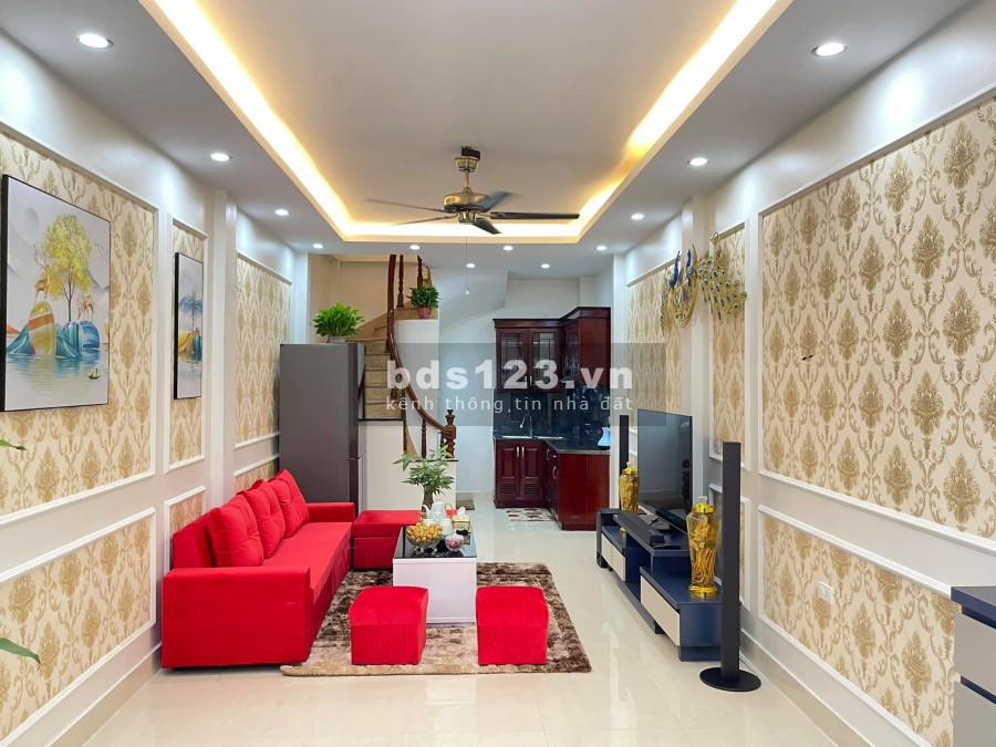 Bán nhà Lô góc ô tô 20m xe 3 gác đỗ dtsd 23m2 giá 2.25 tỷ cực hiếm phố Tôn Đức Thắng
