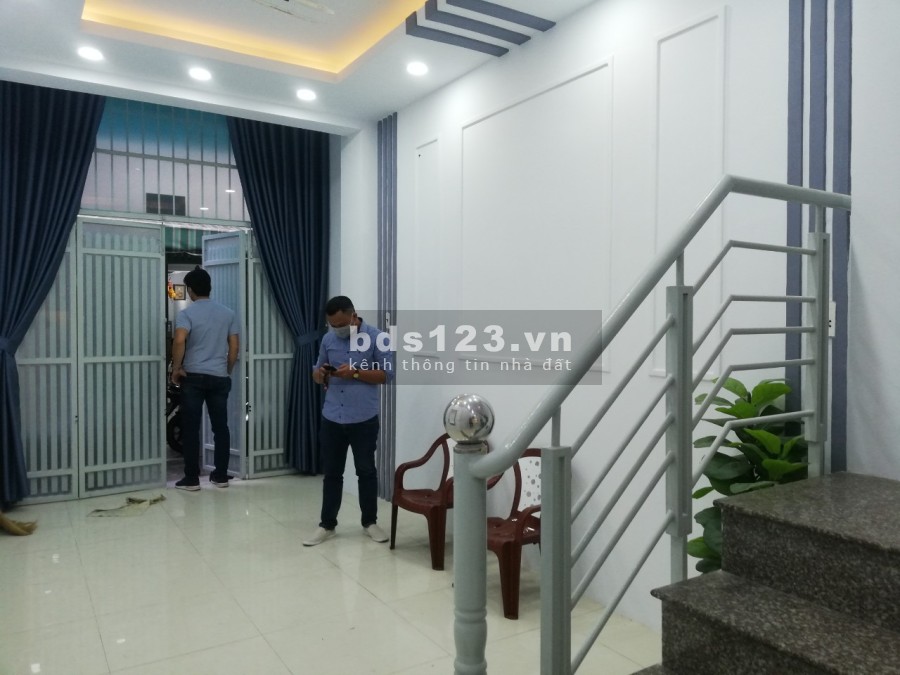 Nhà mới đầy dủ tiện nghi. Đường Ba Vân, Khu Bàu Cát. 4,3 tỷ