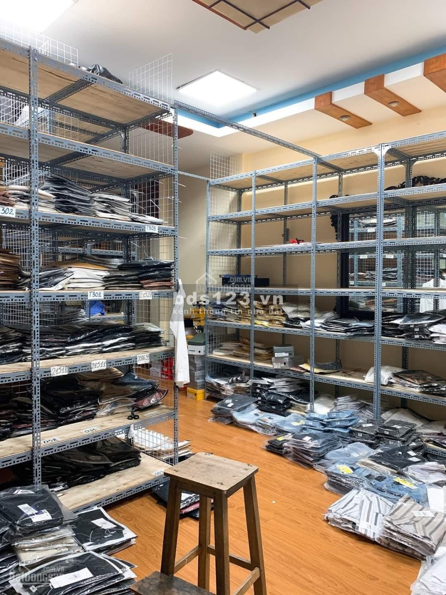 Bán nhà mặt phố Bạch Mai, 100m2, nhà 7 tầng, thang máy, mặt tiền 5m1, giá 30 tỷ, thương lượng