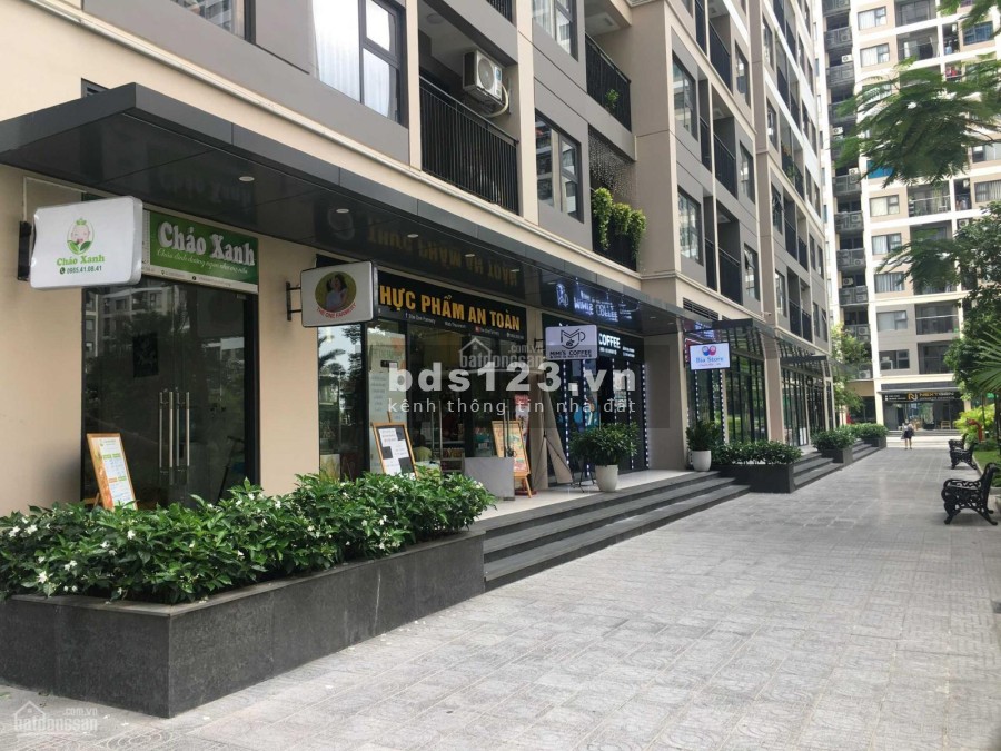Bán gấp shophouse Vinhomes Smart City vị trí đẹp giá rẻ kinh doanh đầu tư, hỗ trợ vay 70% lãi suất 0%