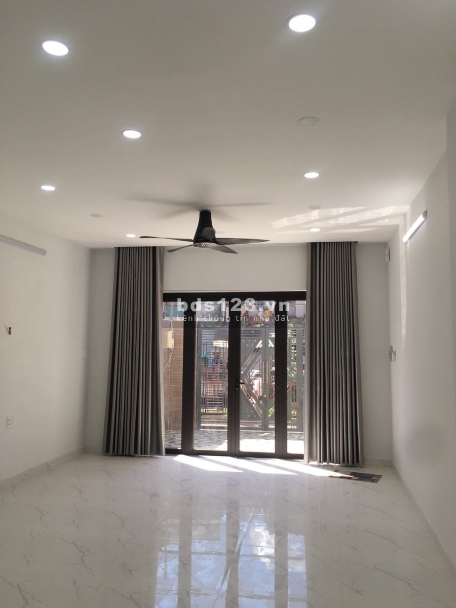 Siêu Phẩm Nhà đường Hoàng Văn Thụ, 6 Tầng, 5x16m2, Nở hậu phong thuỷ, Chỉ 8.9 Tỷ