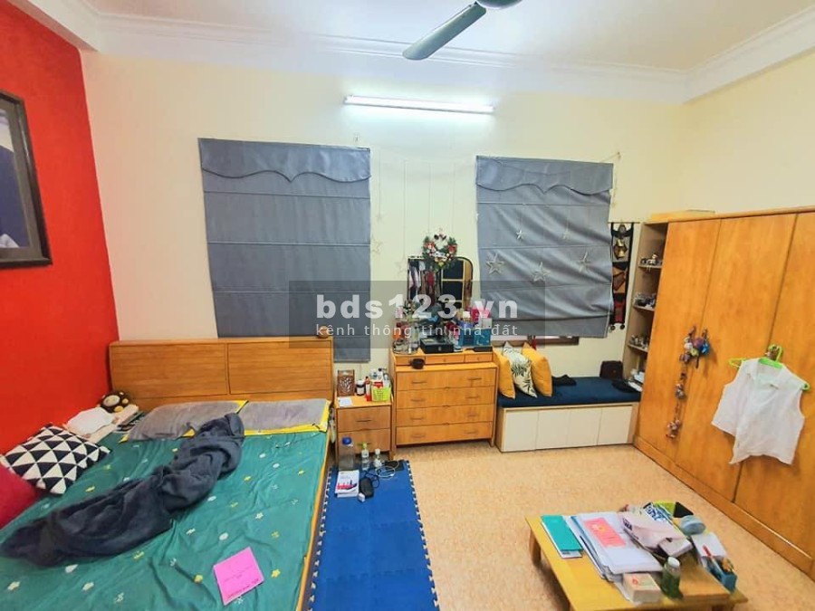 Nhà 3 mặt thoáng, 4T 73m2 ngõ 120 Yên Lãng, chỉ 9.1 tỷ, LH em Tuấn 0392969999