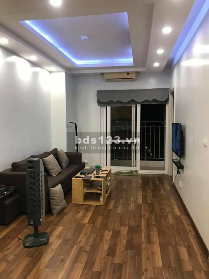 Chính chủ cần sang nhượng căn hộ 50M2 2PN 1WC 1 Lô gia tại PCC1 Complex Hà Đông