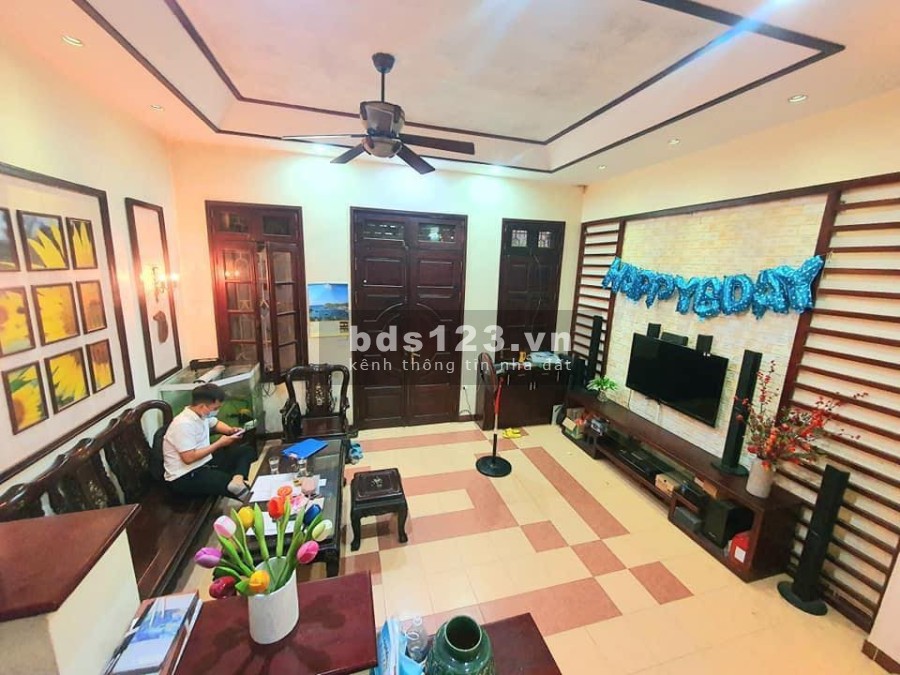 Nhà 3 mặt thoáng, 4T 73m2 ngõ 120 Yên Lãng, chỉ 9.1 tỷ, LH em Tuấn 0392969999