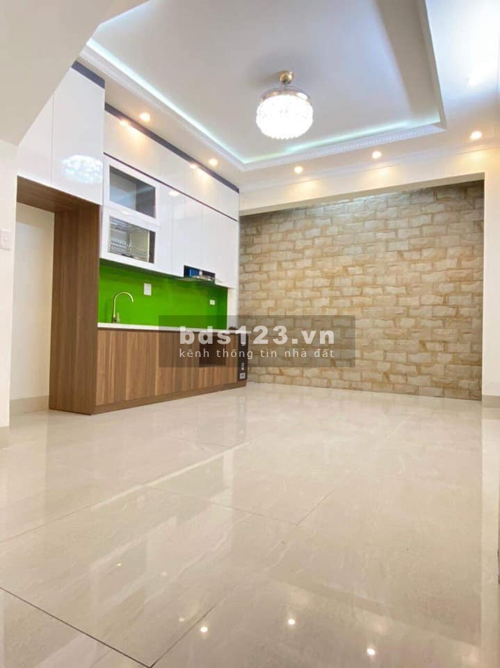 Nhà nguyên căn mới Lâm Du Long Biên, dtsd 61m2, 4 tầng 5x tỷ xây độc lập ngõ thông ở ngay