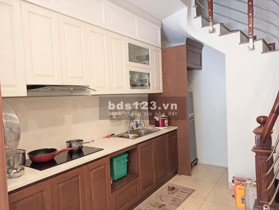 Bán nhà Việt Hưng ô tô tránh thông gara kinh doanh nhà thiết kế tặng full nội thất