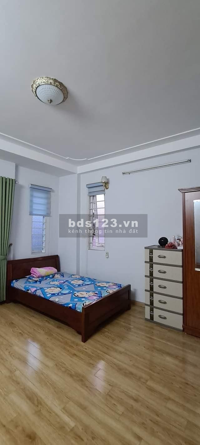 Bán nhà Khương Trung ngõ rộng nhà đẹp đủ công năng, vào ở ngay, 20m, ra ô tô lh 0965068283