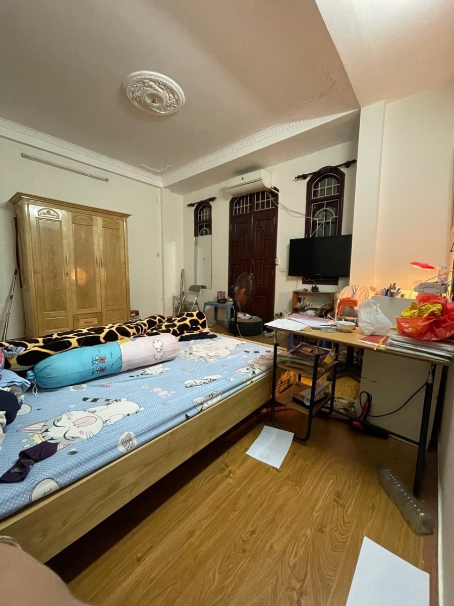 Bán Nhà Đường Láng, Đống Đa diện tích sử dụng 60m2, 5 tầng ô tô, giá bán chỉ 5 tỷ