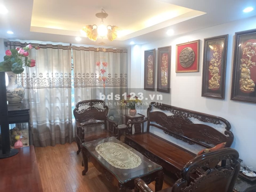 Bán nhà mặt phố trung tâm Đống Đa 2 mặt thoáng vĩnh viễn đường to tiện kinh doanh