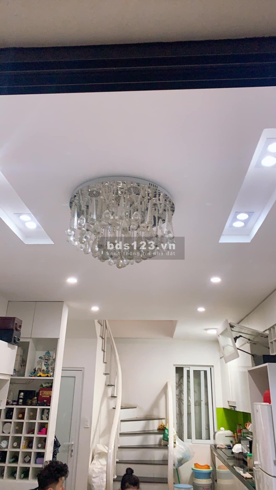 Bán nhà nguyên căn Bồ Đề gần ô tô kinh doanh đỉnh, hướng Đông Nam, dtsd 35m, 4 tầng, giá 3.2 tỷ