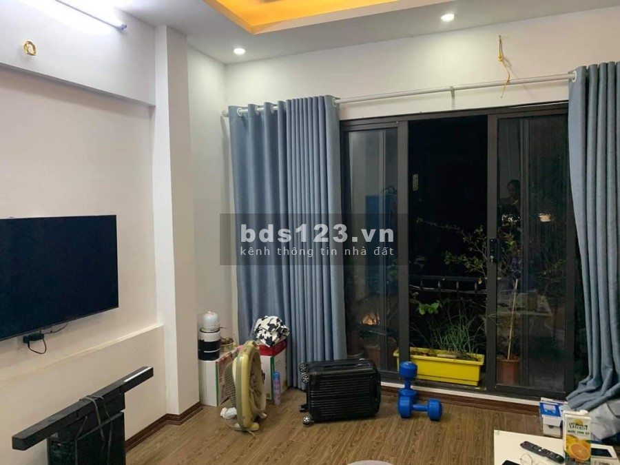 Cần Bán Nhà Quan Nhân 35m2 giá 2.9 tỷ- 5 Phòng ngủ- Nhà đẹp, ở ngay .