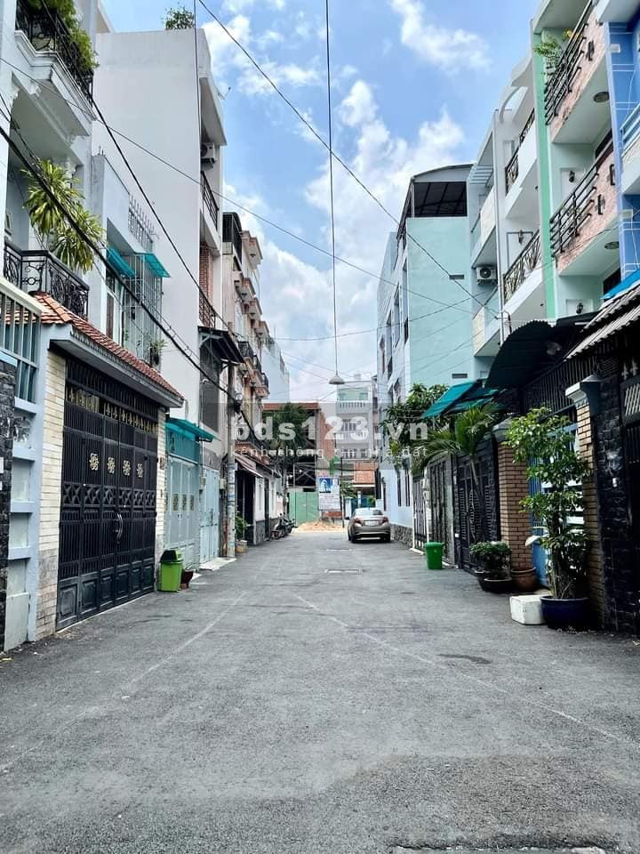 Bán nhà 5 Tầng đường Thống Nhất, phường 11, Quận Gò Vấp liên hệ 0936694677