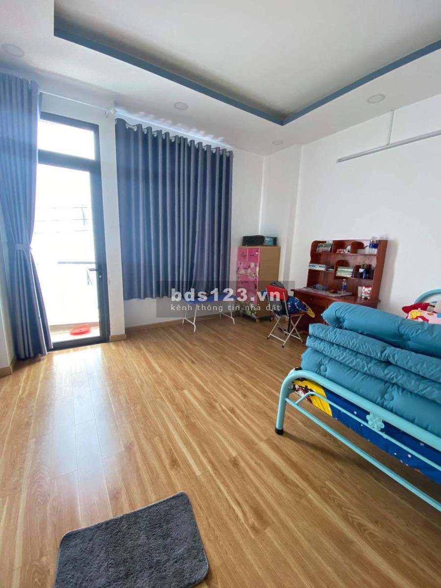 Bán nhà hẻm 8m Phan Chu Trinh p12 Bình Thạnh, 50m2, 5 tầng, 6pn tiện ở và kinh doanh