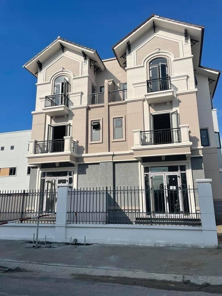 Bán biệt thự song lập Centa City thành phố Từ Sơn giá rẻ 5.4 tỷ, liên hệ 0387119907